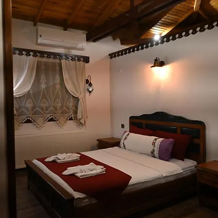 Storks View Terasli 2 Yatak Odali Apartman Selçuk